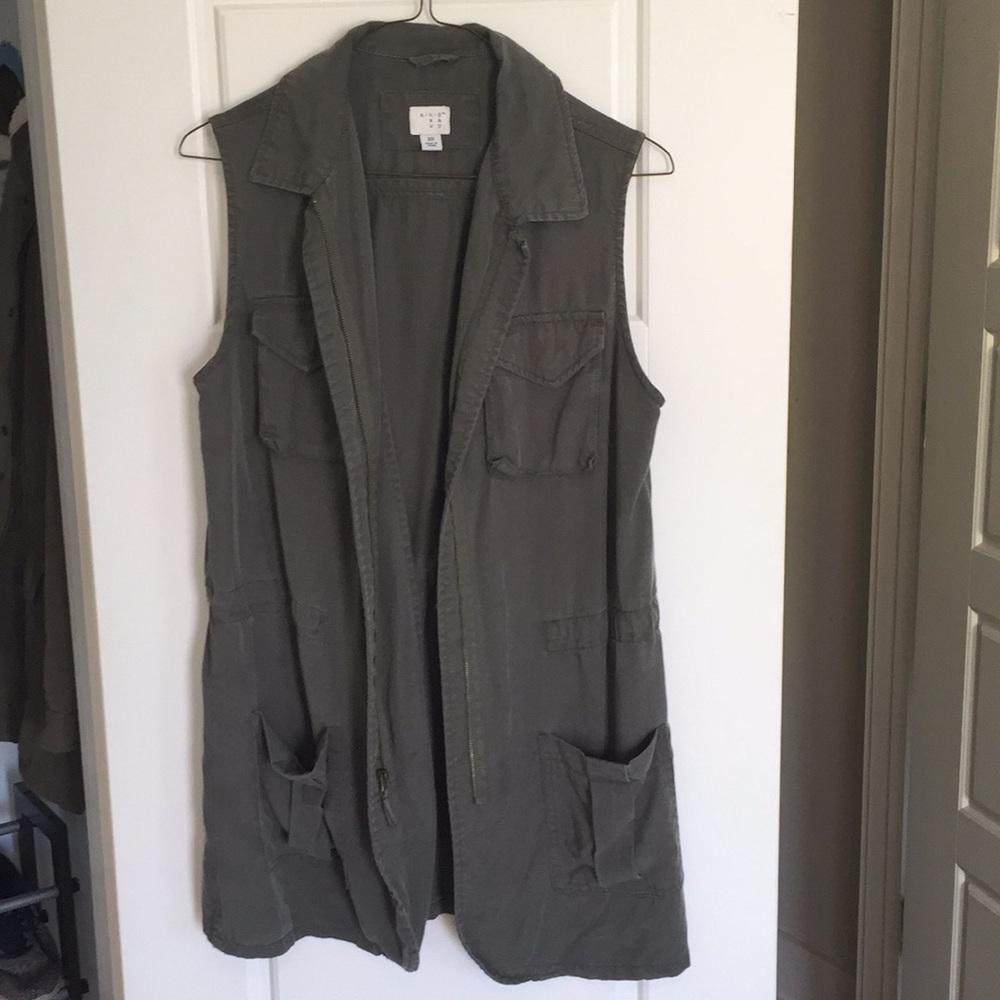 Navy green vest